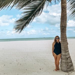 Meet your Posher, Samantha